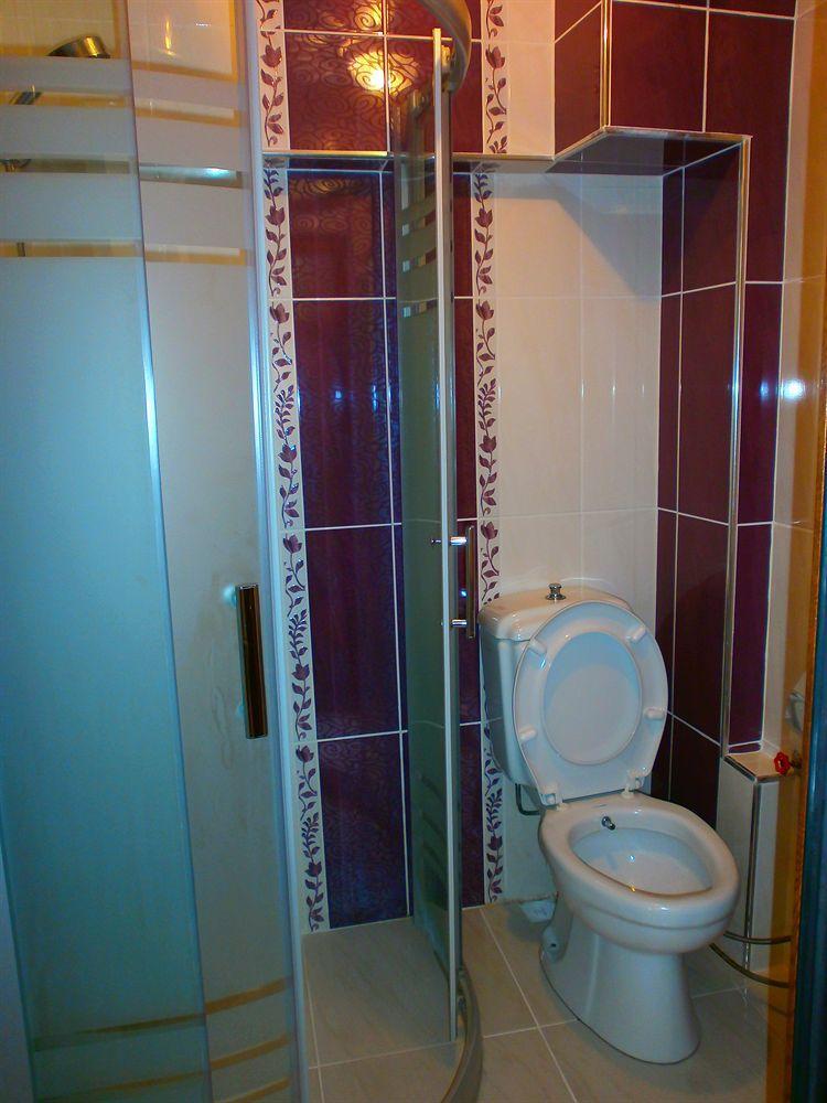 Sirkeci Emek 2* איסטמבול